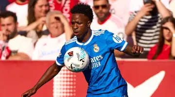 ريال مدريد يحسم مستقبله مع فينيسيوس وأياكس يراقب موهبة الهلال السعودي الجديدة
